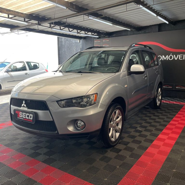 MITSUBISHI OUTLANDER 2.0