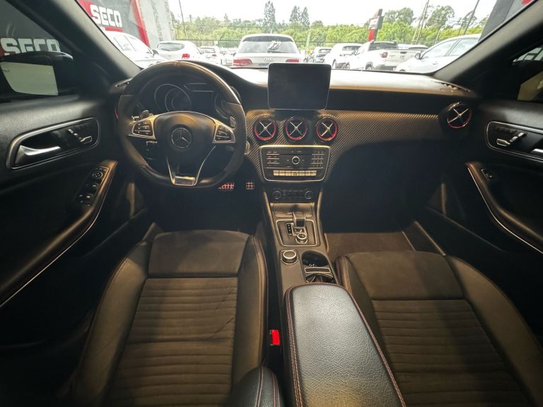 MERCEDES A45 AMG 2.0 TB MERCEDES A45 AMG 2.0 TB