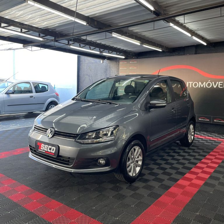 VOLKSWAGEN FOX CONNECT 1.6