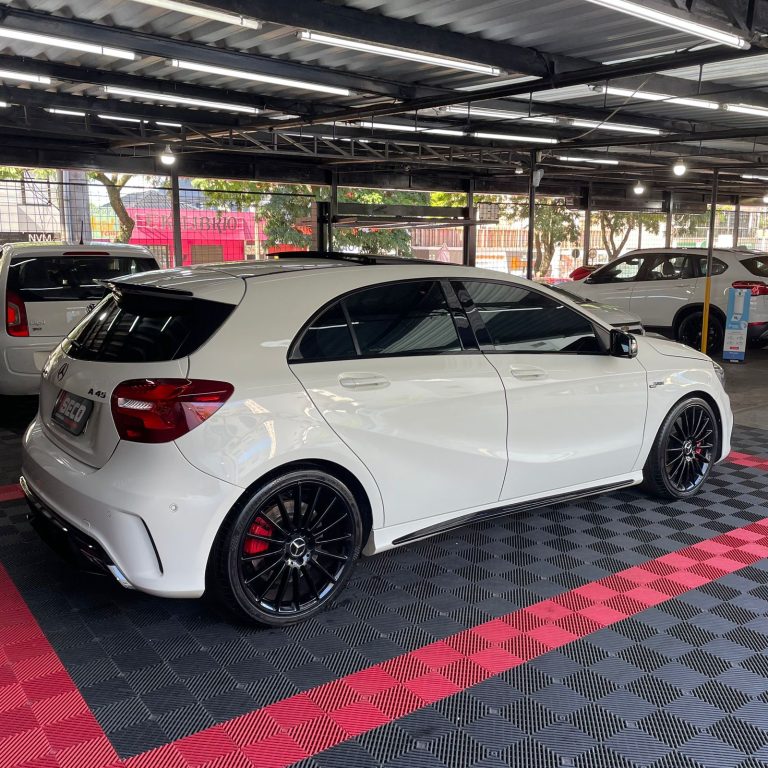 MERCEDES A45 AMG 2.0 TB