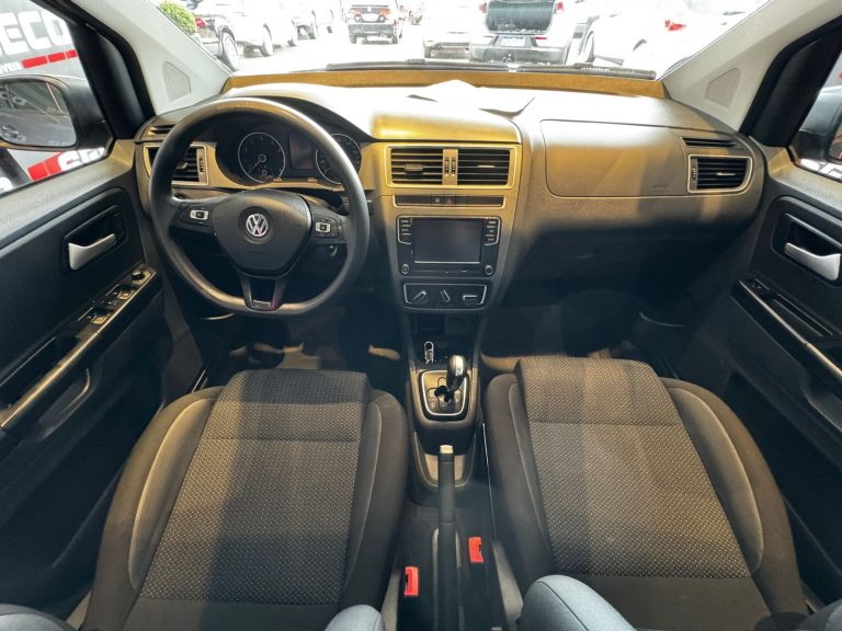 VOLKSWAGEN FOX CONNECT