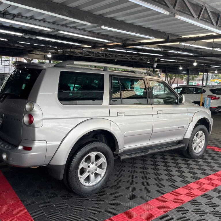 MITSUBISHI PAJERO 3.5 V6