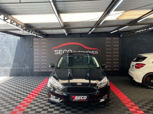 FORD FOCUS SE 2.0