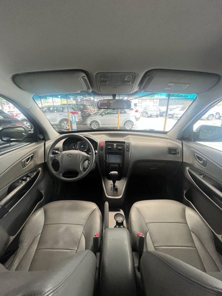 HYUNDAI TUCSON 2.0