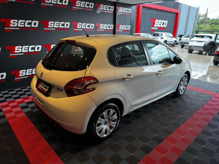 PEUGEOT 208 ACTIVE
