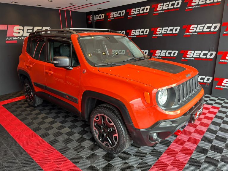 JEEP RENEGADE TRAILHAWK 2.0 TB 4×4 JEEP RENEGADE TRAILHAWK 2.0 TB 4×4