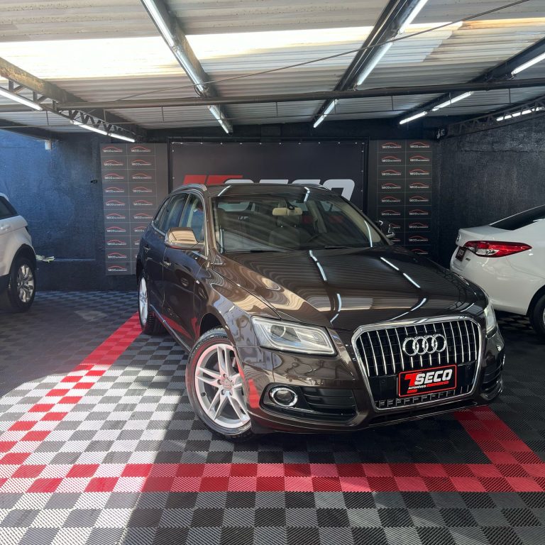 AUDI Q5 2.0 TB TFSI AUDI Q5 2.0 TB TFSI