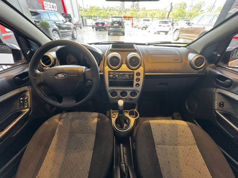 FORD FIESTA 1.6 SE FORD FIESTA 1.6 SE