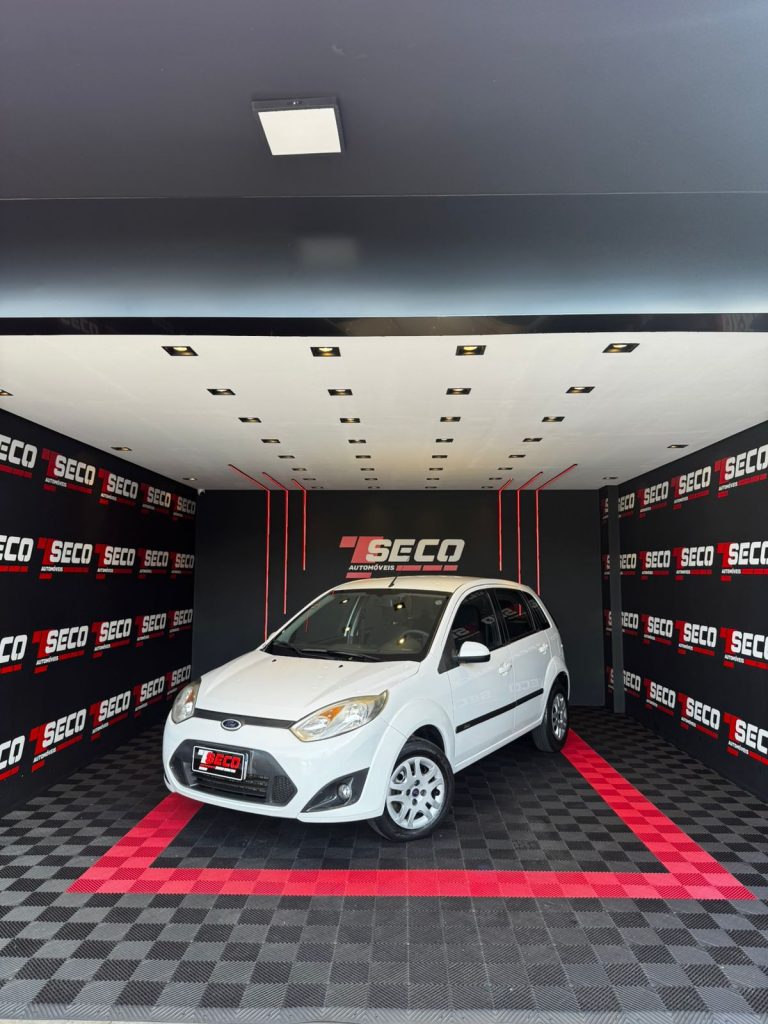 FORD FIESTA 1.6 SE FORD FIESTA 1.6 SE