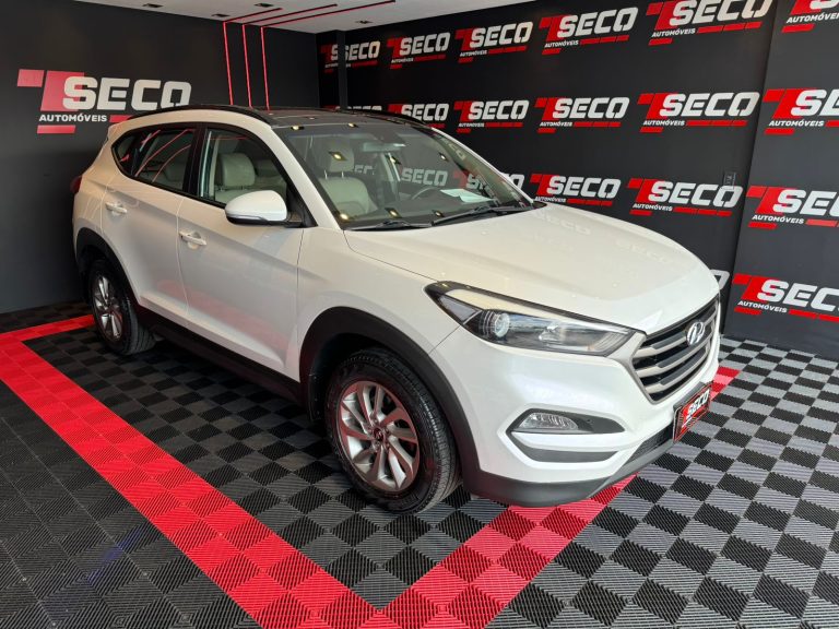 HYUNDAI TUCSON GLS 1.6 TB HYUNDAI TUCSON GLS 1.6 TB