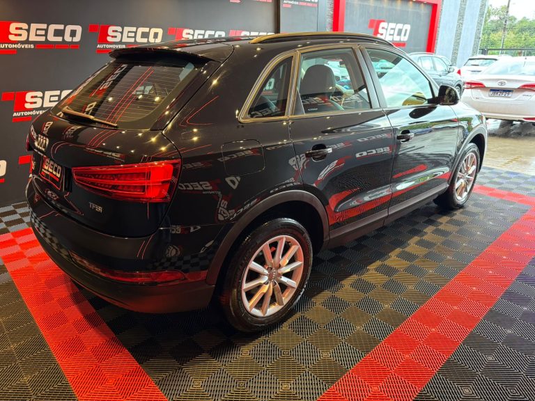 AUDI Q3 1.4 TFSI AUDI Q3 1.4 TFSI