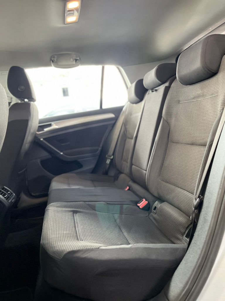 VOLKSWAGEN GOLF COMFORTLINE 1.6 VOLKSWAGEN GOLF COMFORTLINE 1.6