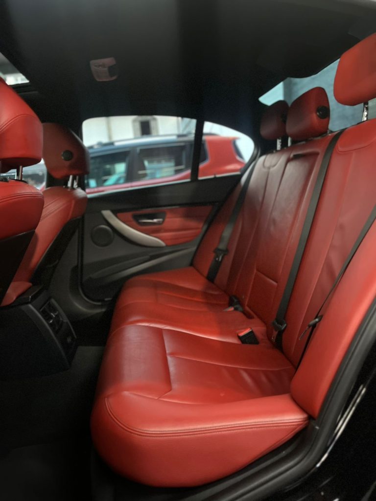 BMW 328i M SPORT 2.0 BMW 328i M SPORT 2.0