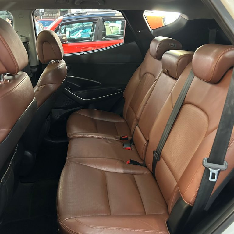 HYUNDAI SANTA FÉ GLS 3.3 V6 HYUNDAI SANTA FÉ GLS 3.3 V6
