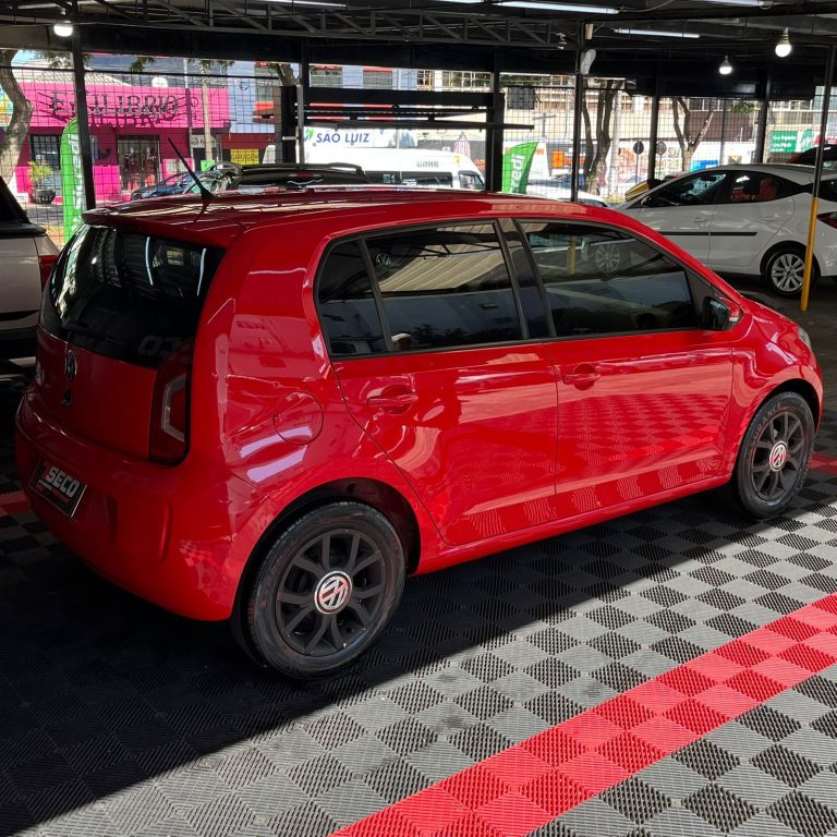 VOLKSWAGEN UP! MOVE 1.0 VOLKSWAGEN UP! MOVE 1.0