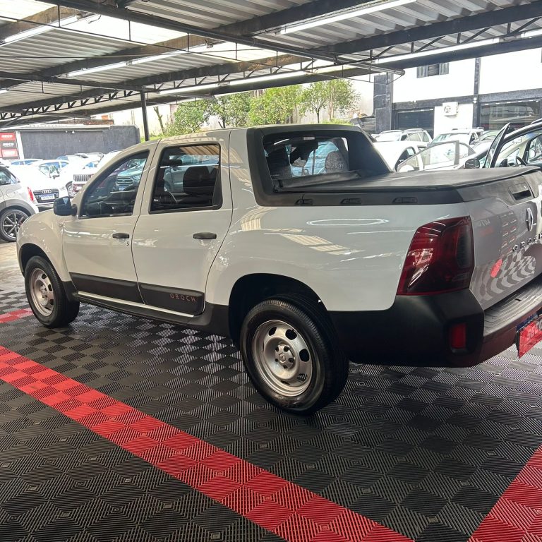 RENAULT DUSTER OROCH 1.6