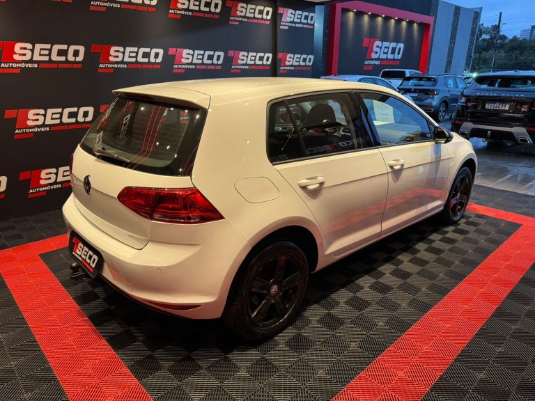 VOLKSWAGEN GOLF 1.6 COMF. VOLKSWAGEN GOLF 1.6 COMF.