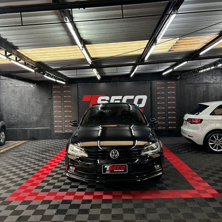 VOLKSWAGEN JETTA TRENDLINE 2.0