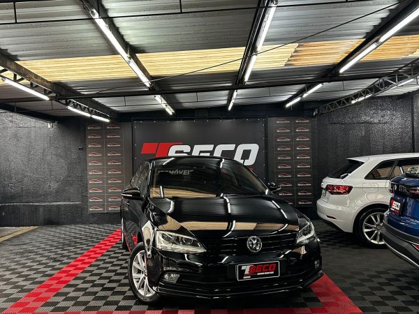 VOLKSWAGEN JETTA TRENDLINE 2.0